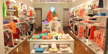 Kinh nghiệm mở shop thời trang cho bạn trẻ khởi nghiệp